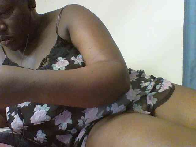 Sexyboobys webcam