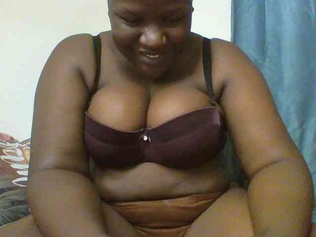Sexyboobys webcam