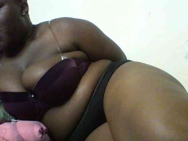 Sexyboobys webcam