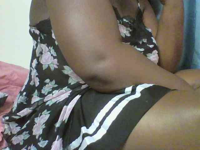 Sexyboobys webcam