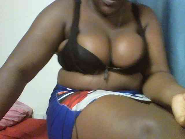 Sexyboobys webcam