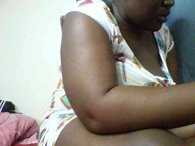 Sexyboobys webcam