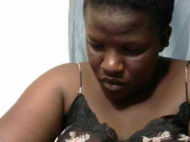 Sexyboobys webcam