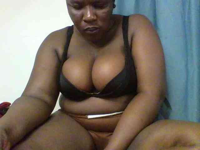 Sexyboobys webcam