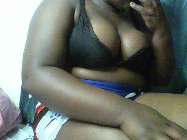 Sexyboobys webcam