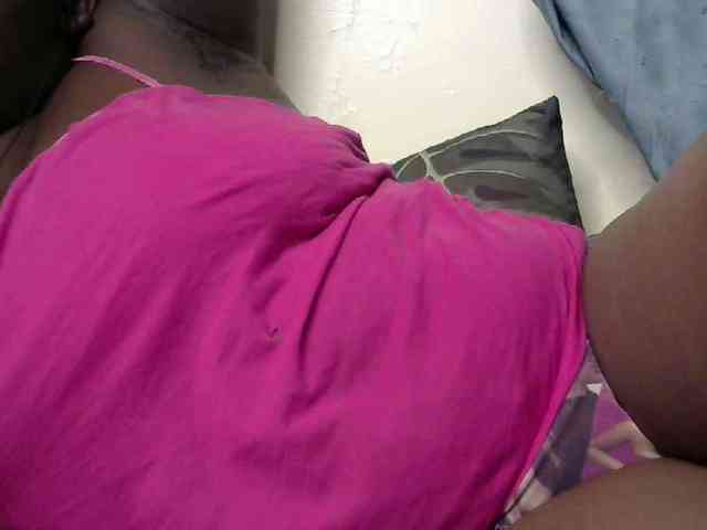 Sexyboobys webcam