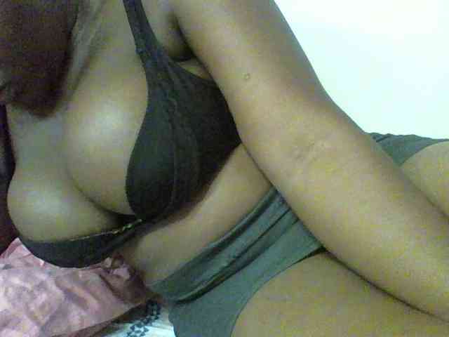 Sexyboobys webcam