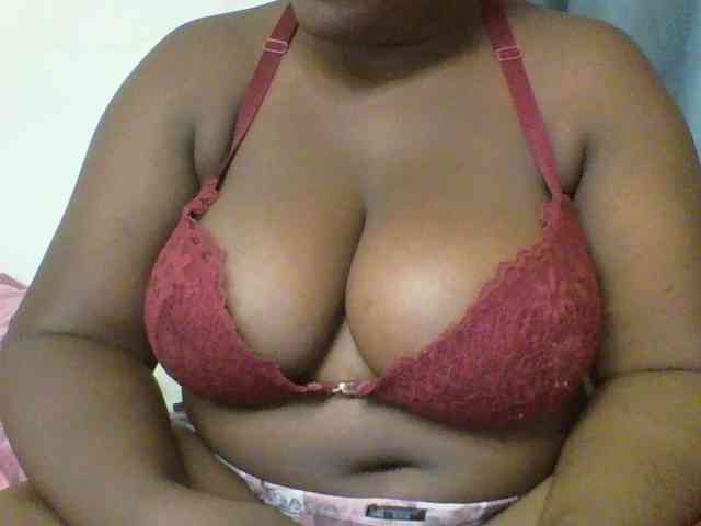 Sexyboobys webcam