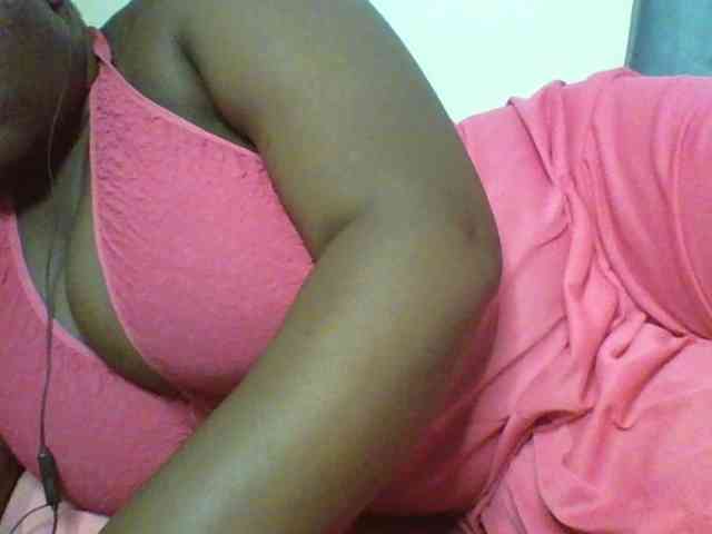 Sexyboobys webcam