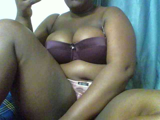 Sexyboobys webcam