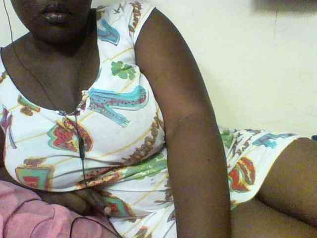 Sexyboobys webcam