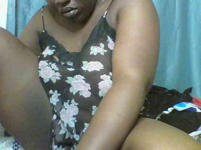Sexyboobys webcam
