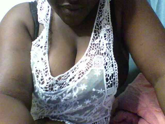 Sexyboobys webcam