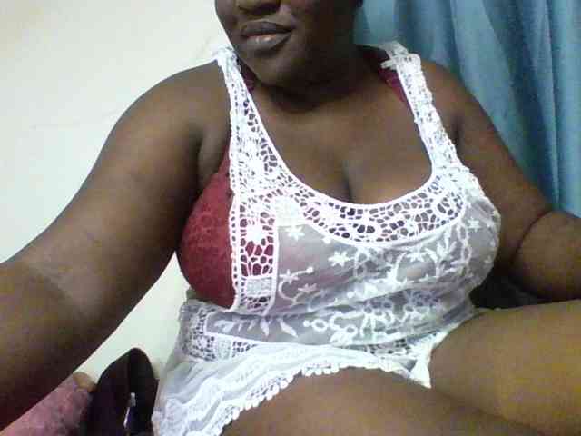 Sexyboobys webcam