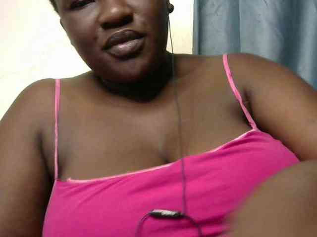 Sexyboobys webcam