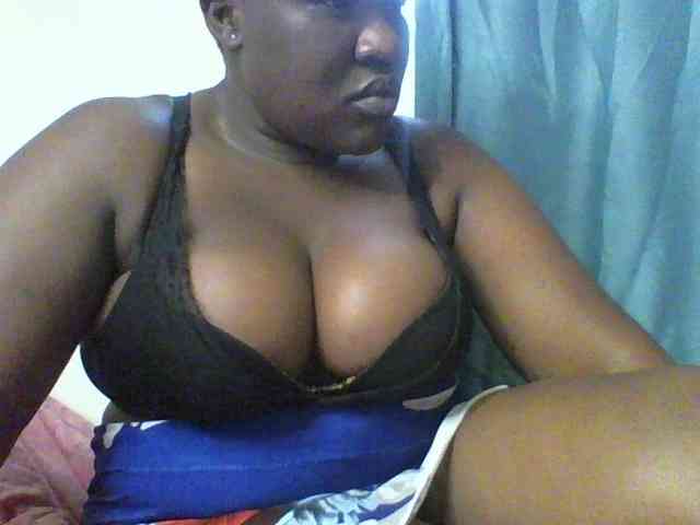 Sexyboobys webcam