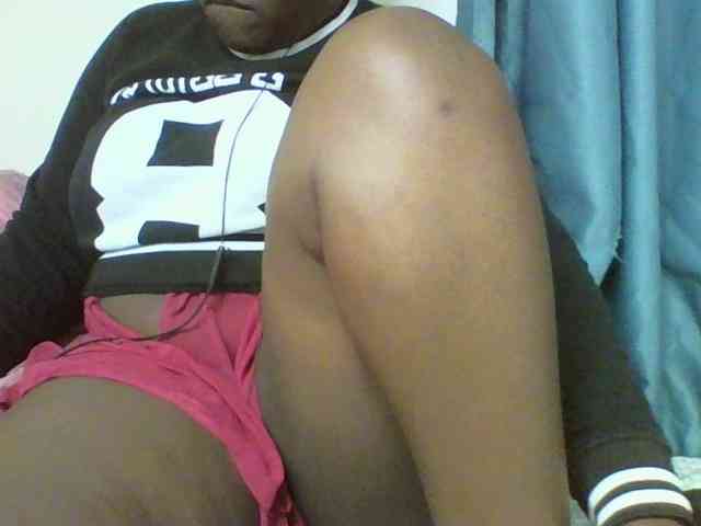 Sexyboobys webcam