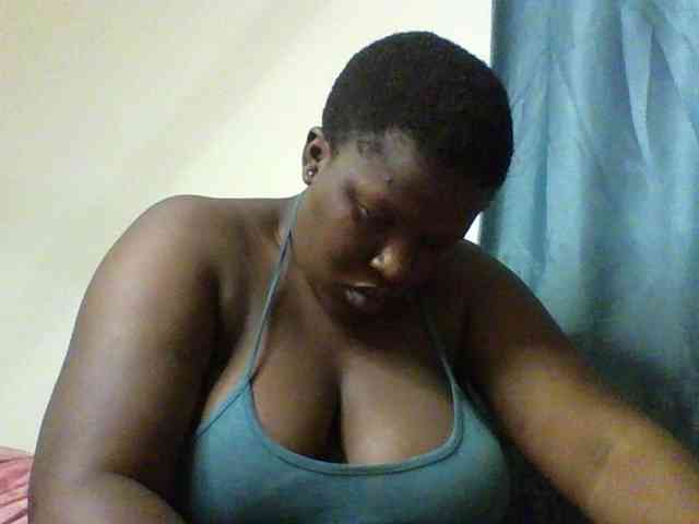 Sexyboobys webcam