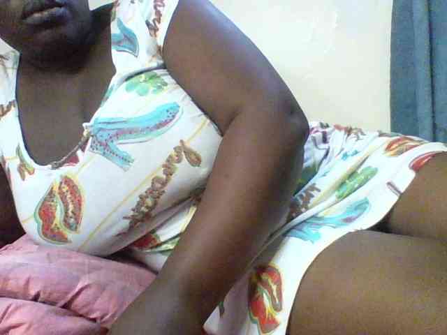 Sexyboobys webcam