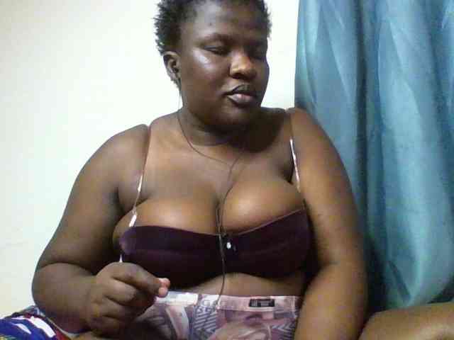 Sexyboobys webcam