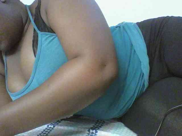 Sexyboobys webcam