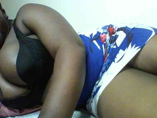 Sexyboobys webcam