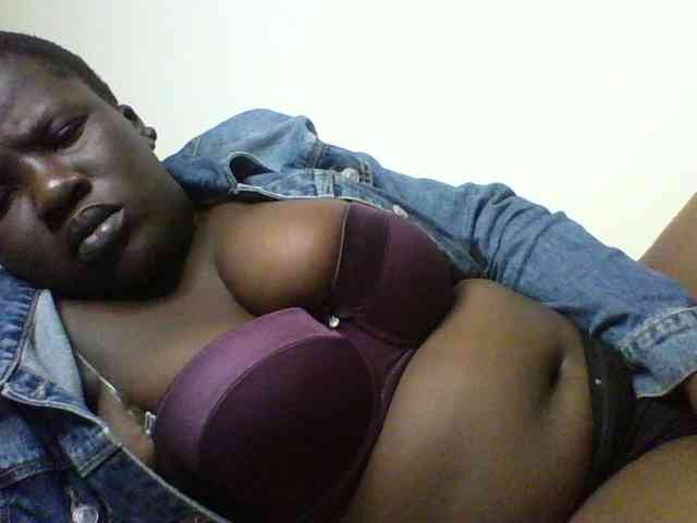 Sexyboobys webcam