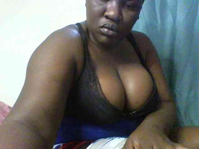 Sexyboobys webcam