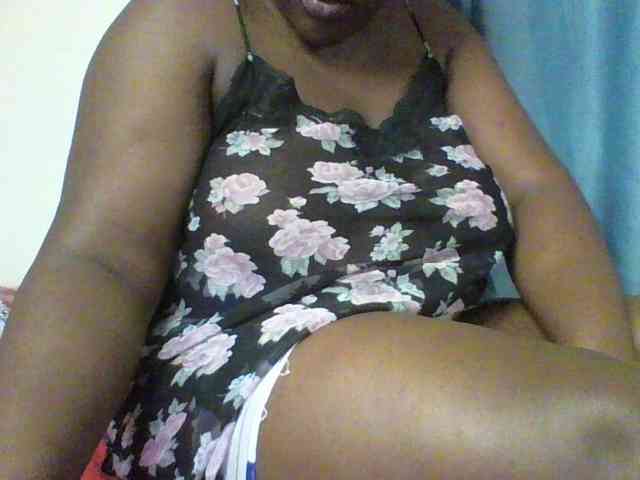 Sexyboobys webcam
