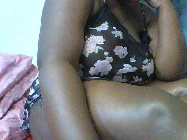 Sexyboobys webcam