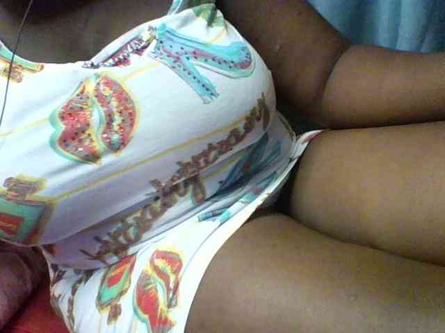 Sexyboobys webcam