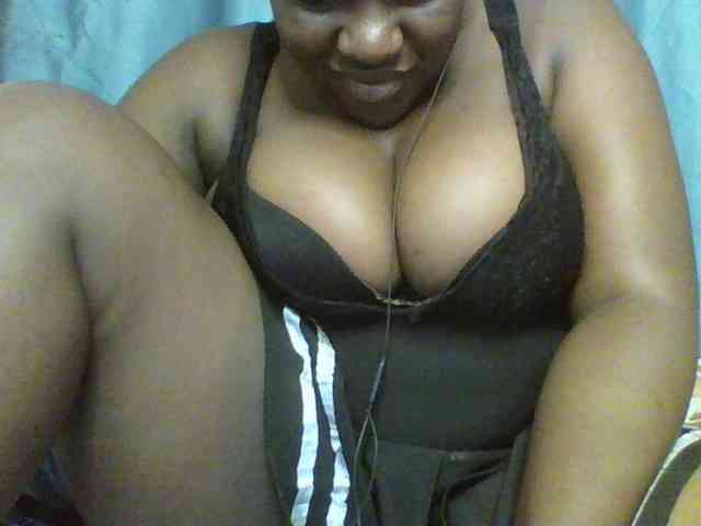 Sexyboobys webcam