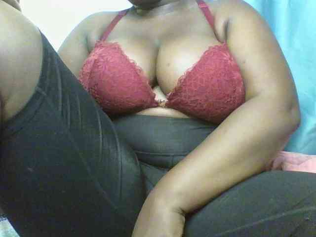 Sexyboobys webcam