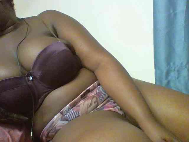 Sexyboobys webcam