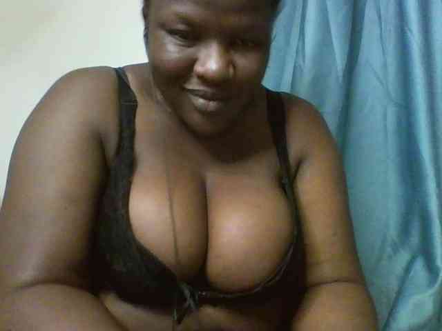Sexyboobys webcam