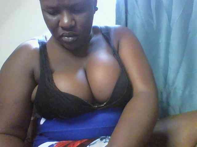 Sexyboobys webcam