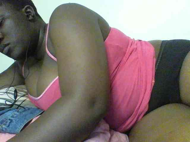 Sexyboobys webcam