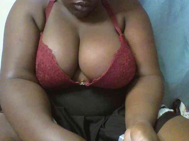 Sexyboobys webcam