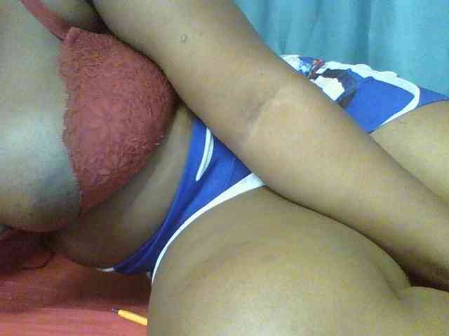 Sexyboobys webcam