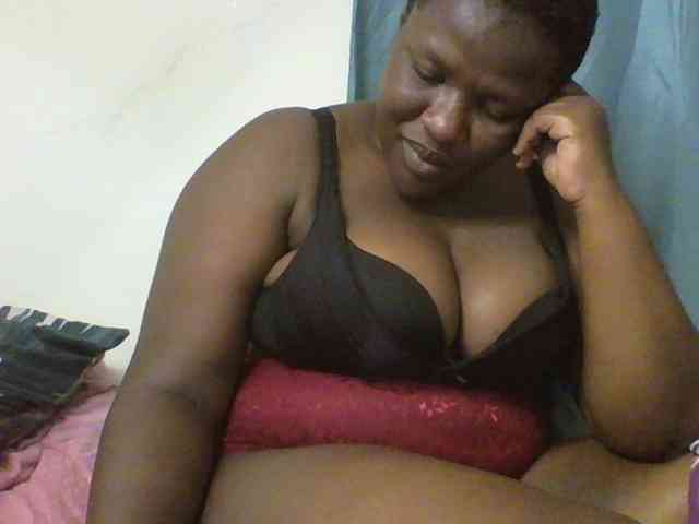 Sexyboobys webcam