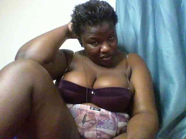 Sexyboobys webcam