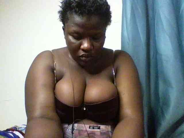 Sexyboobys webcam