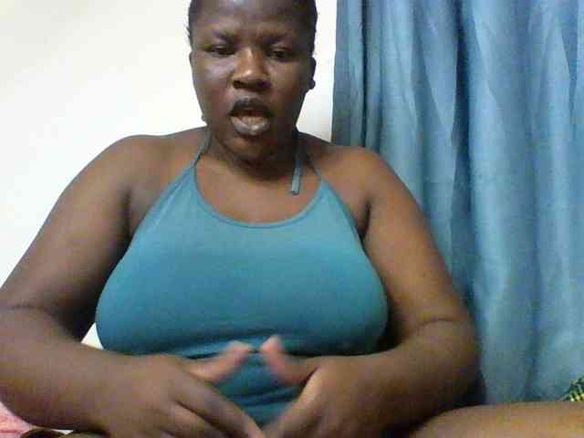 Sexyboobys webcam
