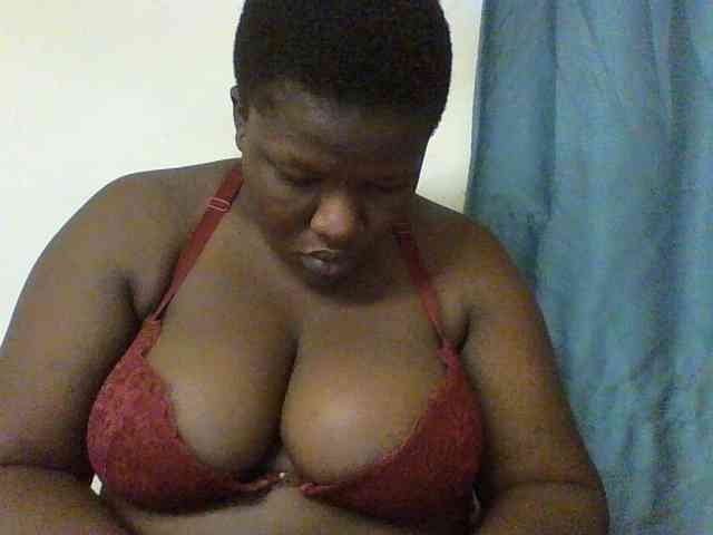 Sexyboobys webcam