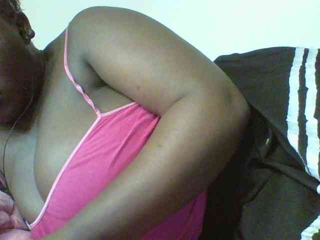 Sexyboobys webcam