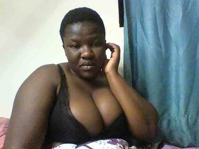 Sexyboobys webcam