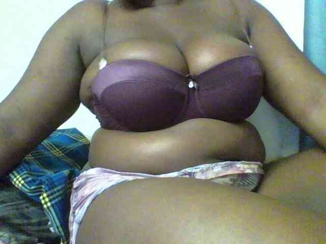 Sexyboobys webcam