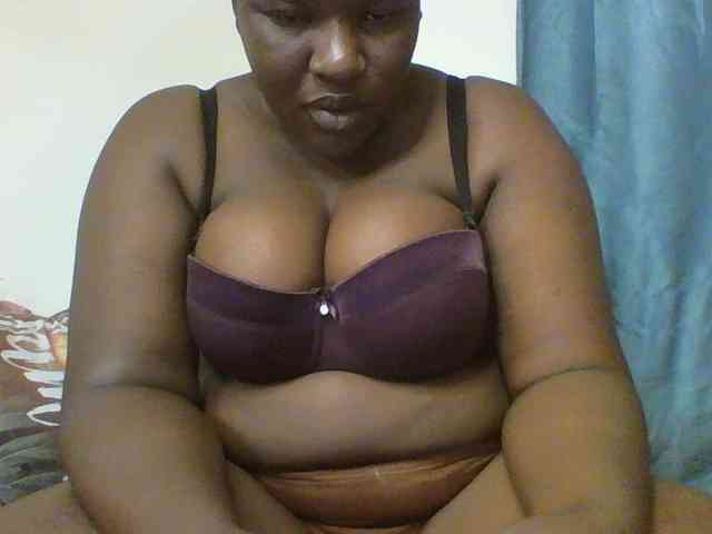 Sexyboobys webcam