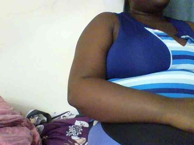 Sexyboobys webcam