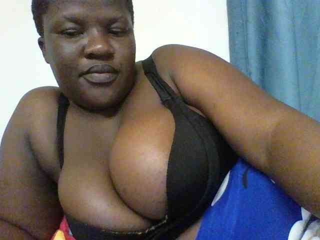 Sexyboobys webcam